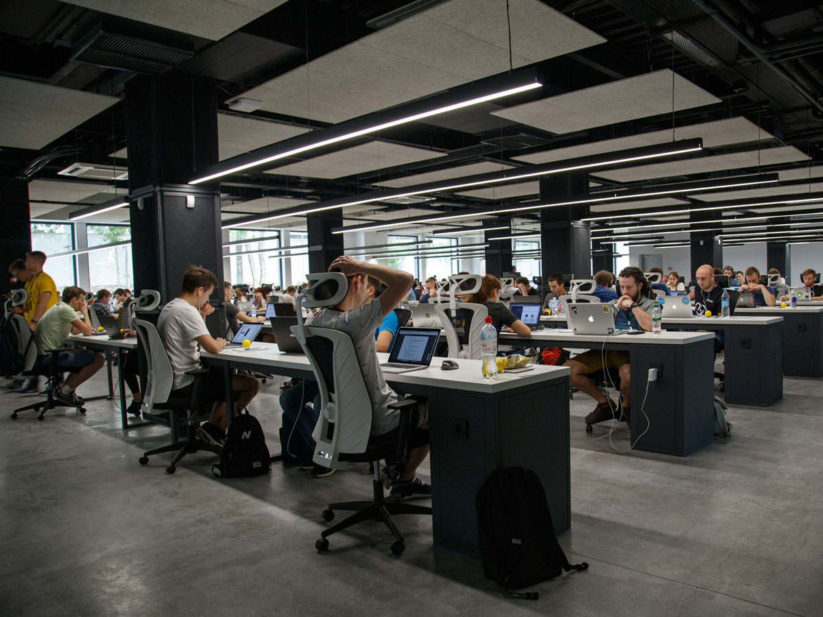 The number of foreign nationals with specific skills an increased by 76% in six months.